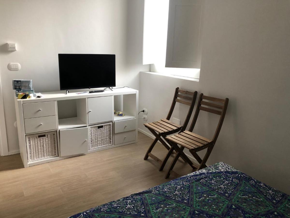 イスキア島 Molo35 Bed & Breakfast エクステリア 写真